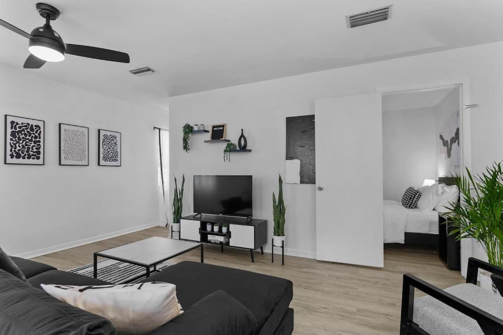 Holiday home Zebra House - Close 2 Tampabay Has To Offer *